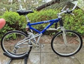 BMW M950 XTR 3 x 8 Trekking/cross V-brake used For Sale