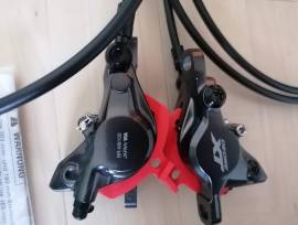 Új xt m8100 tárcsafék szett  M8100 Mountain Bike Alkatrész, MTB Fék / Fékszett nem használt ELADÓ