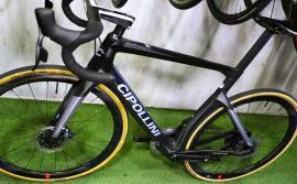 CIPOLLINI NK1K CARBON FORCE AXS HRD 24s Road bike disc brake used For Sale