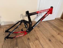 Prémium Scott Genius MC Karbon vázszett (M-es méret) jó állapotban! SCOTT Genius MC Mountain Bike Alkatrész, MTB Váz, Merev / Fully 26" 80 mm alatt használt ELADÓ