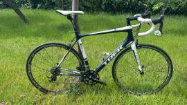 TREK Madone 3.1 Road bike Shimano 105 V-brake used For Sale