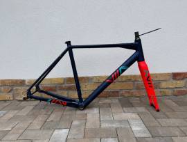 Orbea Terra H30 gravel vázszett M ORBEA Terra Országúti / Gravel / Triatlon Alkatrész, Országúti / Gravel / Váz /Vázszett / Villa alu karbon 28" használt ELADÓ