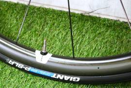 Új 0km csúcs GIANT SLR-1 CARBON 30 TLR peremes GIANT SLR-1  Országúti / Gravel / Triatlon Alkatrész, Országúti  Kerék / Felni / Gumi nem használt ELADÓ