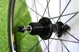 Új 0km csúcs GIANT SLR-1 CARBON 30 TLR peremes GIANT SLR-1  Országúti / Gravel / Triatlon Alkatrész, Országúti  Kerék / Felni / Gumi nem használt ELADÓ