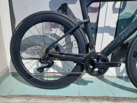 MERIDA  2026 MERIDA REACTO 6000  SELYEM FEKETE  (S) Országúti Shimano 105 tárcsafék új / garanciával ELADÓ