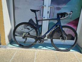 BMC 2027 BMC Roadmachine 01 AMP ONE( 56) Elektromos Országúti / Gravel TQ új / garanciával ELADÓ