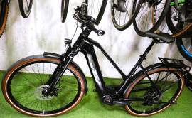 KTM MACINA BOSCH CX SMART 750Wh AIR 4du Elektromos Trekking/cross más Bosch 700 + Wh nem használt ELADÓ