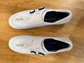 Shimano S-PHYRE RC902 Fehér országúti cipő 48-as méretben S-PHYRE RC902 Shoes / Socks / Shoe-Covers 48 Road used male/unisex For Sale