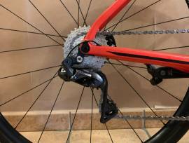 BMC Roadmachine Road bike Shimano Ultegra Di2 disc brake used For Sale