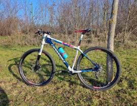 CANNONDALE F29 Carbon Mountain Bike 29" elöl teleszkópos Shimano Deore XT használt ELADÓ