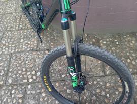 MONDRAKER Foxy Mountain Bike 27.5"+ dual suspension used For Sale