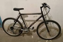 _Other . Mountain Bike 26" front suspension used For Sale
