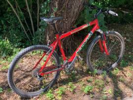 KONA nunu Mountain Bike 26" elöl teleszkópos Shimano Deore használt ELADÓ