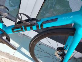 BMC Teammachine SLR01 FOUR ( 54 Road bike Shimano Ultegra Di2 disc brake new with guarantee For Sale