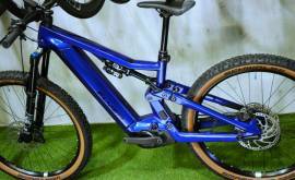 FLYER CARBON  E-FULLY  95Nm 750Wh FOX 36 / X2 / XT-12 Elektromos Mountain Bike össztelós / fully Panasonic használt ELADÓ