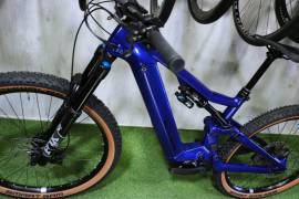 FLYER CARBON  E-FULLY  95Nm 750Wh FOX 36 / X2 / XT-12 Elektromos Mountain Bike össztelós / fully Panasonic használt ELADÓ