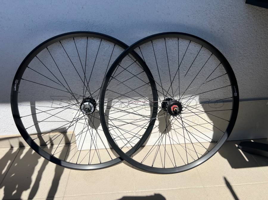 Octane One tárcsafékes kerékszett 622x20 Octane One Országúti / Gravel / Triatlon Alkatrész, Országúti Kerék / Felni / Gumi 700c (622) használt ELADÓ