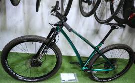 CORRATEC REVO BOW Mountain Bike 29" elöl teleszkópos nem használt ELADÓ