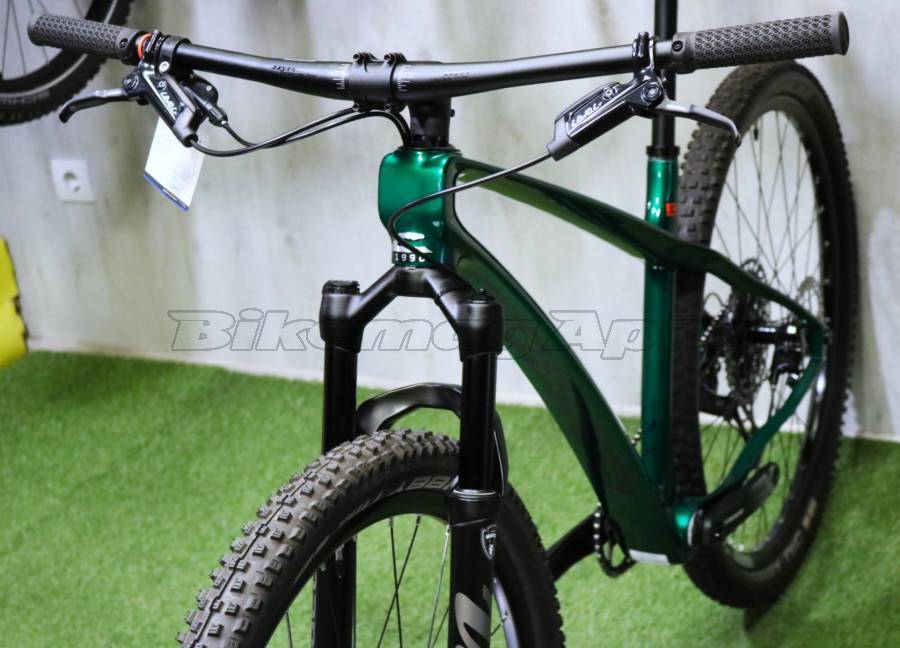 CORRATEC REVO BOW Mountain Bike 29" elöl teleszkópos nem használt ELADÓ