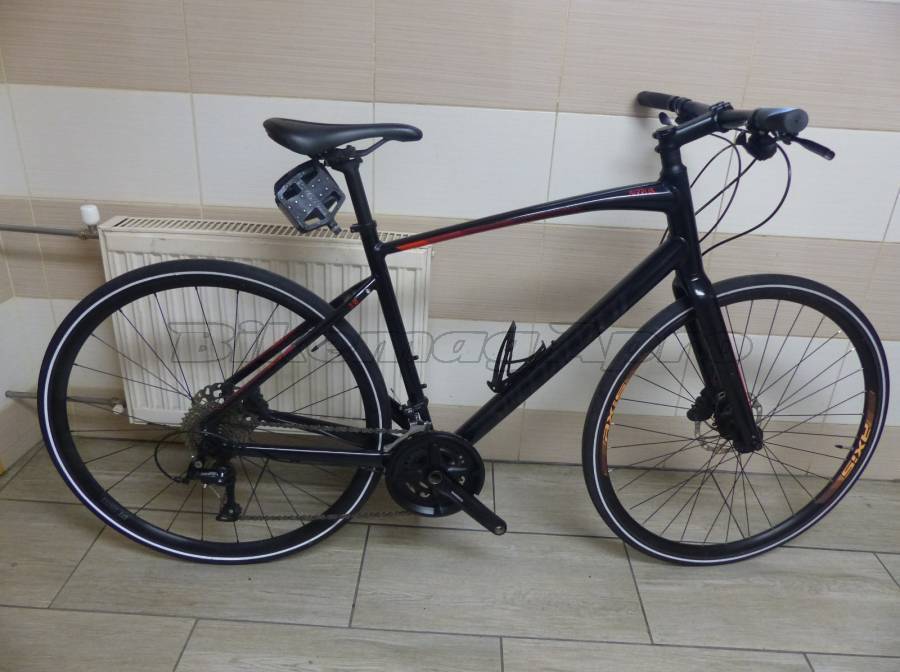 SPECIALIZED Sirrus 3.0 fitnesz,Sora,hidr.fék,újszerű Trekking/cross disc brake used For Sale