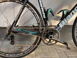 BIANCHI Infinito Chorus CV 11sp Road bike Campagnolo Chorus calliper brake used For Sale