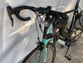 BIANCHI Infinito Chorus CV 11sp Road bike Campagnolo Chorus calliper brake used For Sale