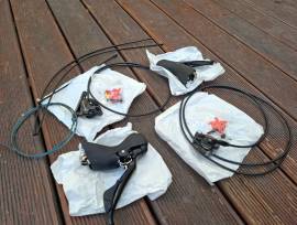 Eladó Shimano 105 fékszet Shimano 105 Road Bike & Gravel Bike & Triathlon Bike Component, Road Bike Brakes & Brake Parts mechanical Shimano 105 new / not used For Sale