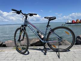 KELLYS Clea 30 Trekking/cross V-brake used For Sale