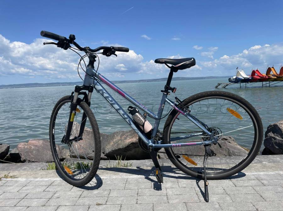 KELLYS Clea 30 Trekking/cross v-fék használt ELADÓ
