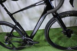 CANNONDALE TOPSTONE CARBON GRAVEL 2x11 Gravel / CX disc brake used For Sale