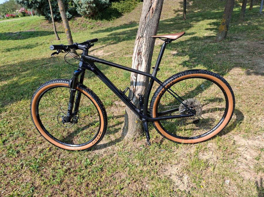 SCOTT Scale 925 Mountain Bike 29" elöl teleszkópos Shimano Deore XT használt ELADÓ
