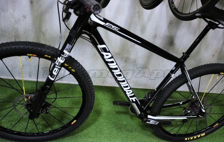 CANNONDALE FSi CARBON 29 LEFTY 2 XT CROSSMAX Mountain Bike 29" front suspension used For Sale