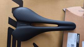 ÚJ Ritchey Skyline Saddle nyereg eladó Ritchey Skyline Saddle Országúti / Gravel / Triatlon Alkatrész, Országúti Nyereg / Nyeregcső nem használt ELADÓ