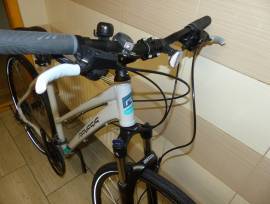 GENESIS Speed Cross 3.0,hidr.fék,újszerű,52cm Trekking/cross tárcsafék használt ELADÓ