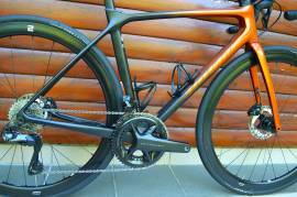 GIANT TCR PRO 0 Disc Ultegra  Di2 2x12 Országúti Shimano Ultegra Di2 tárcsafék használt ELADÓ