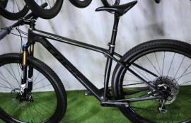 TREK PROCALIBER SL 9.9 FOX KASHIMA XX1 EAGLE Mountain Bike 29" elöl teleszkópos használt ELADÓ