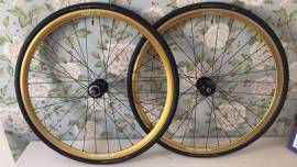 Halo X Miche Primato X Conti - Fixi / Single Speed kerékszett Aerotrack Road Bike & Gravel Bike & Triathlon Bike Component, Road Bike Wheels / Tyres 28" used For Sale