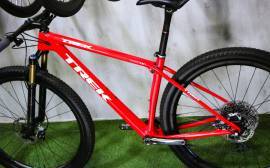 TREK PROCALOBER SL 29 PROJECT ONE XTR Mountain Bike 29" elöl teleszkópos használt ELADÓ