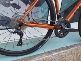GIANT GIANT CONTEND AR 3 Disc  ( M/L ) Országúti Shimano Sora tárcsafék használt ELADÓ