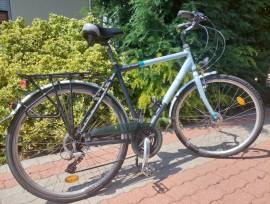 BTWIN Riverside Trekking/cross V-brake used For Sale