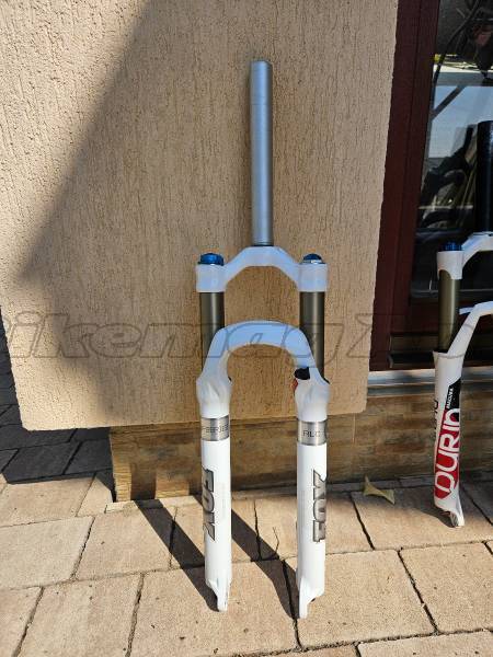Eladó Fox F32 110 RLC villa Fox F32 110 RLC Mountain Bike Components, MTB Fork / Shock fork 26" 101-120 mm used For Sale