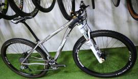 LYNSKEY TITANIUM 29 X0 HOPE TUNE ENVE THOMSON Mountain Bike 29" elöl teleszkópos használt ELADÓ