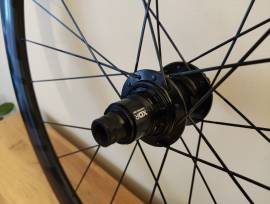 Új Zipp 303s karbon kerékszett  Zipp 303s Road Bike & Gravel Bike & Triathlon Bike Component, Road Bike Wheels / Tyres 28" new / not used For Sale