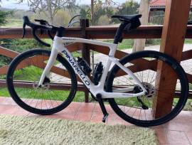 PINARELLO F5 Road bike Shimano 105 Di2 disc brake used For Sale