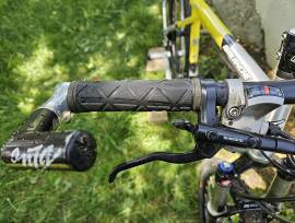 GT Avalanche Mountain Bike 26" front suspension Shimano Deore XT used For Sale