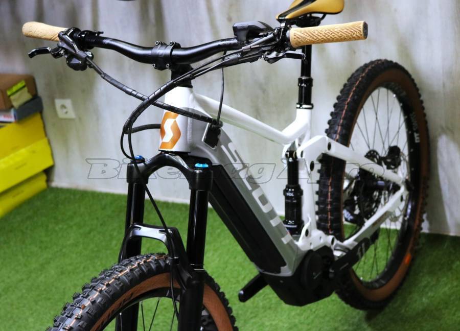 SCOTT e-FULLY BOSCH CX FOX 34 12 Elektromos Mountain Bike össztelós / fully Bosch használt ELADÓ