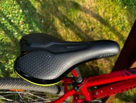 ROCKRIDER ST900 24
