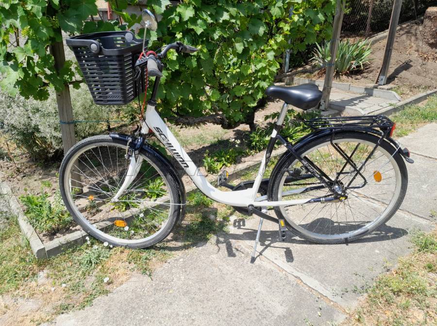 SCHWINN-CSEPEL Budapest Városi / Cruiser kontra használt ELADÓ