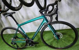 SPECIALIZED AETHOS DISC 7170 Di2 12s Road bike disc brake new / not used For Sale