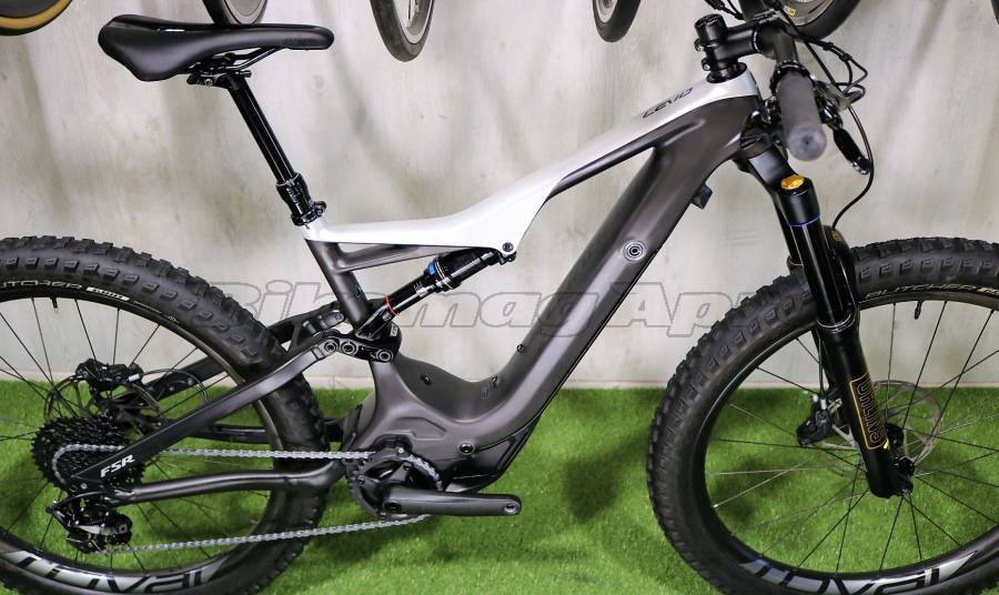 SPECIALIZED TURBO LEVO CARBON ÖHLINS /L Elektromos Mountain Bike össztelós / fully Brose használt ELADÓ